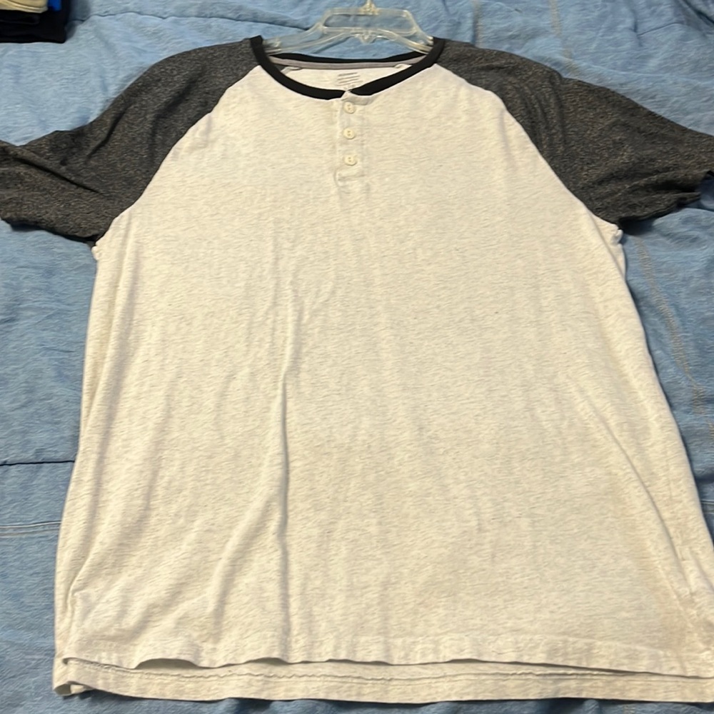 Men’s shirt